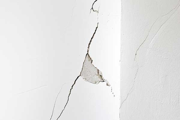 wall cracks