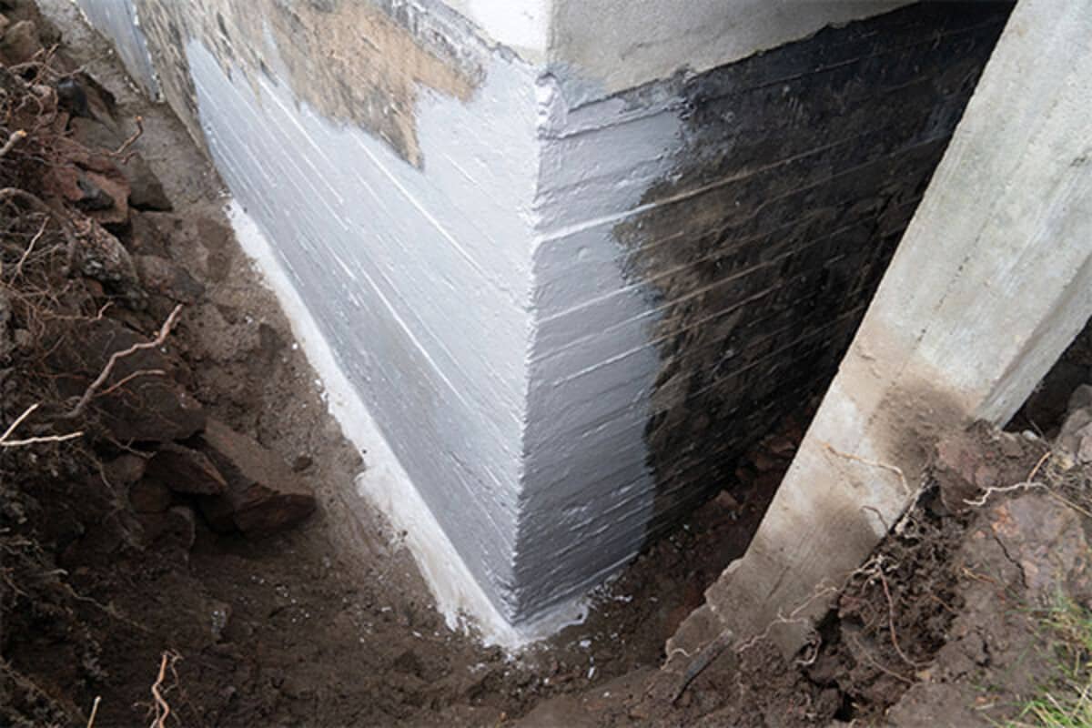 fix a sinking foundation